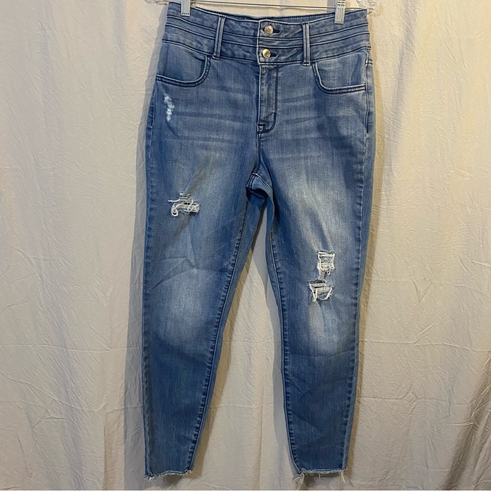 Maurices super high rise size medium jeans